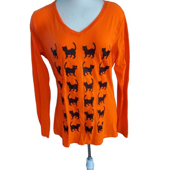 Halloween Tops - NWOT RING SPUN HALLOWEEN TSHIRT